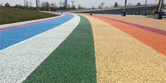 成都彩色透水地坪的发展趋势是怎么样的呢