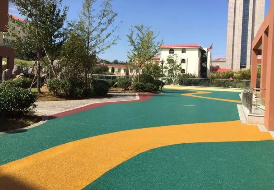 成都透水地坪罩面漆的应用和介绍